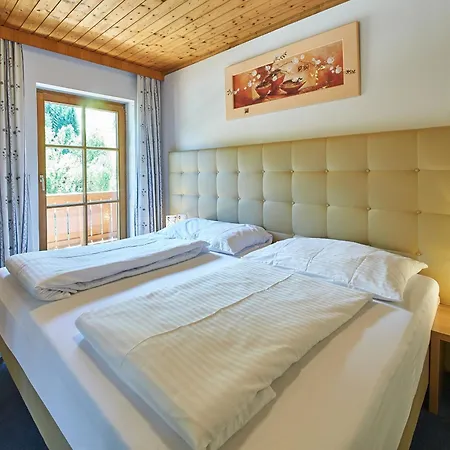 Felix By We Rent Chalet